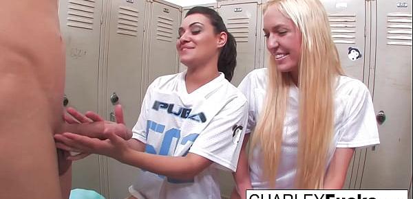 Bruce Venture Gets A Double BJ